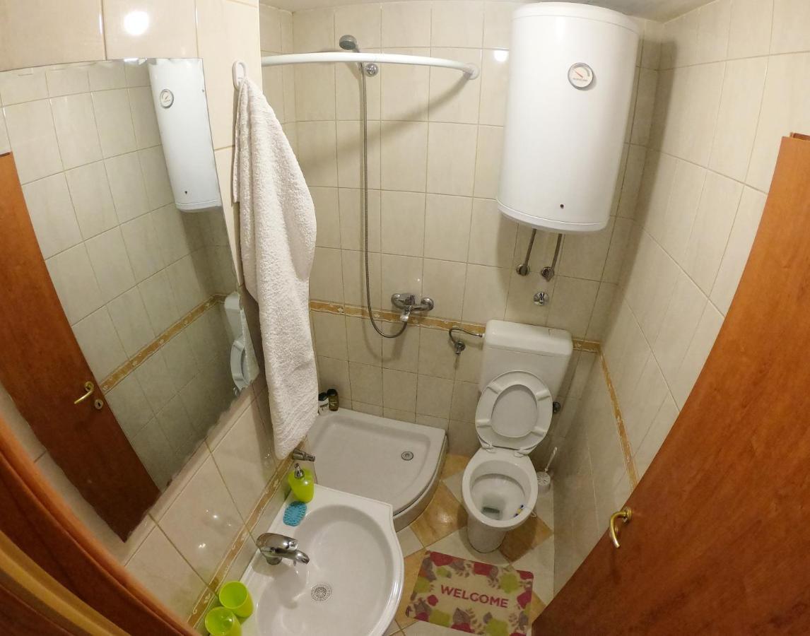 Apartman Ippon トレビニエ エクステリア 写真